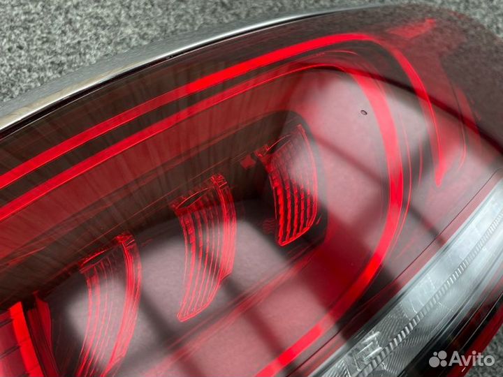 Стоп-сигнал задний правый Mercedes-Benz Gls-Class