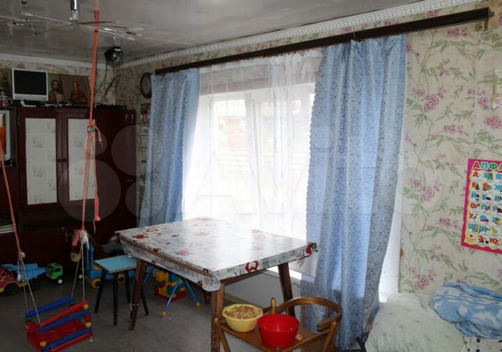 Дом 32,9 м² на участке 10 сот.