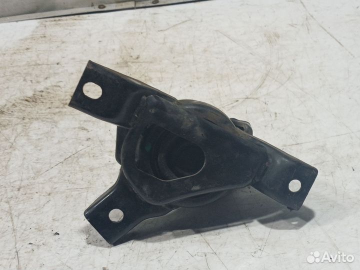 Опора двигателя. Hyundai Getz 2006-2011