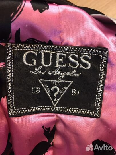 Кожаная куртка guess
