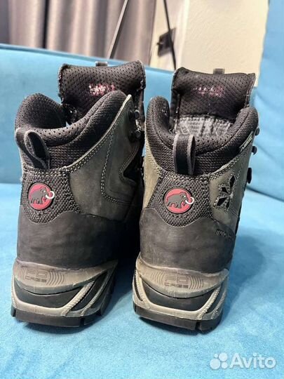 Трекинговые ботинки женские 37