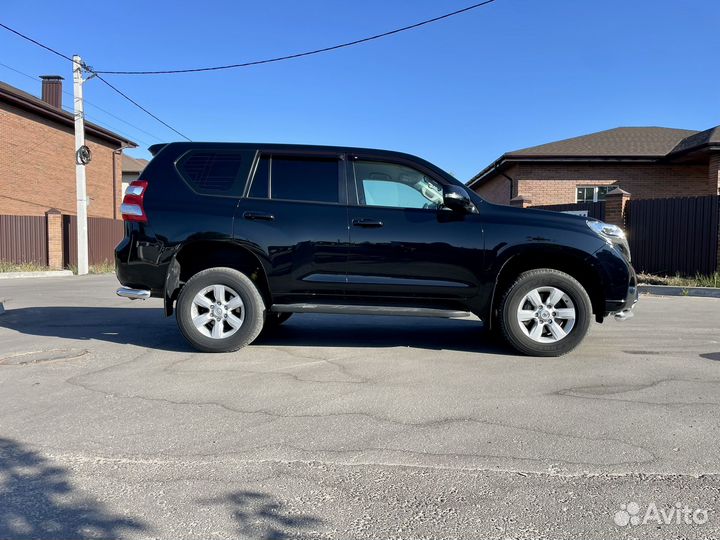 Toyota Land Cruiser Prado 2.8 AT, 2017, 147 000 км