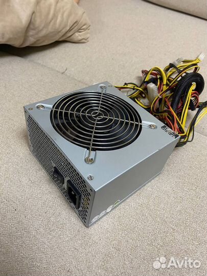 Блок питания 550W, 80+, 8+8pin