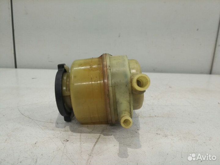 Бачок гидроусилителя Toyota Camry ACV40 3.5 2GR-FE