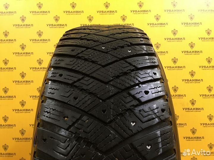 Goodyear UltraGrip Ice Arctic SUV 235/65 R17 108