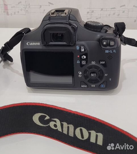 Фотоаппарат Зеркальный Canon DS126291