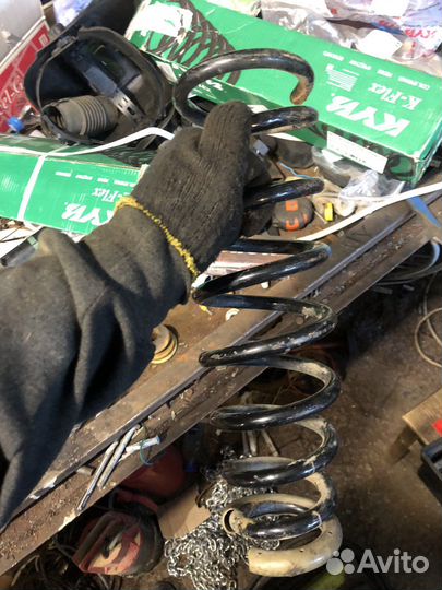 Mazda 6 gg рестайлинг пружина передней подвески