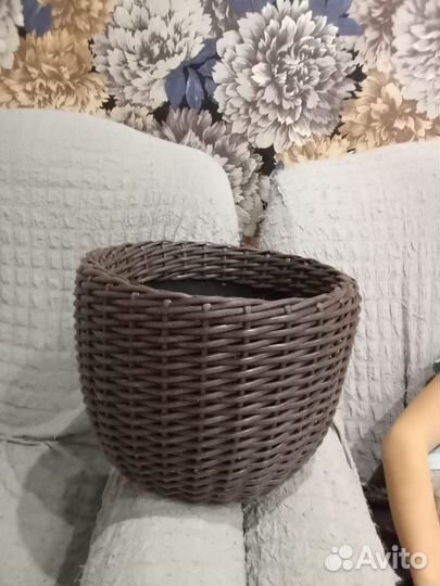 Корзина плетеная для цветов