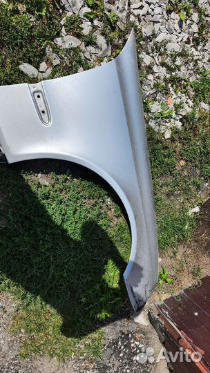 Крыло переднее правое мерседес W211