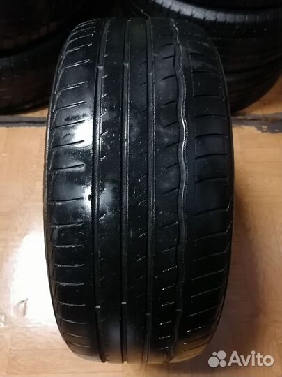Momo Outrun M3 225/55 R17