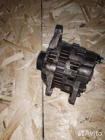 Генератор на Mitsubishi pajero mini 4a30