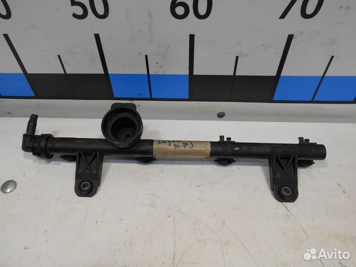 Топливная рампа Рейка Renault Logan 1.4л K7J