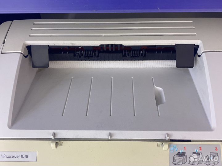 Принтер HP laserjet 1018