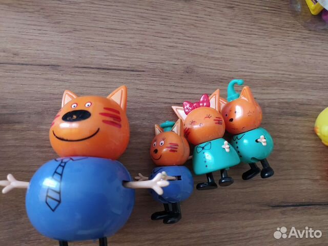 Разные коллекционные игрушки