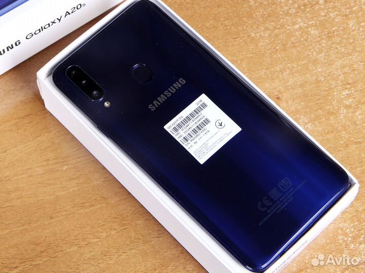 Samsung Galaxy A20s, 3/32 ГБ