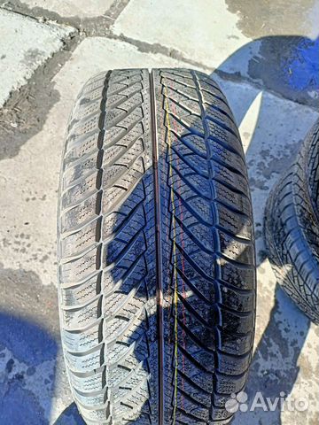 Goodyear UltraGrip 255/55 R18