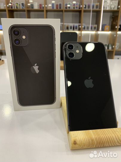 iPhone 11, 64 ГБ