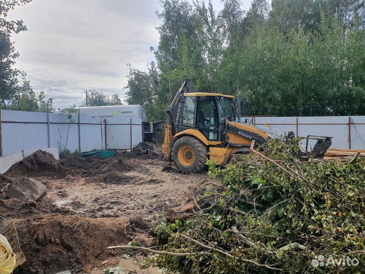 Аренда эксковатора-погрузчика