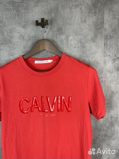 Футболка Calvin Klein размер Л оригинал