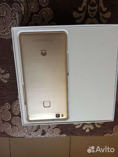 Телефон Huawei P9 Lite