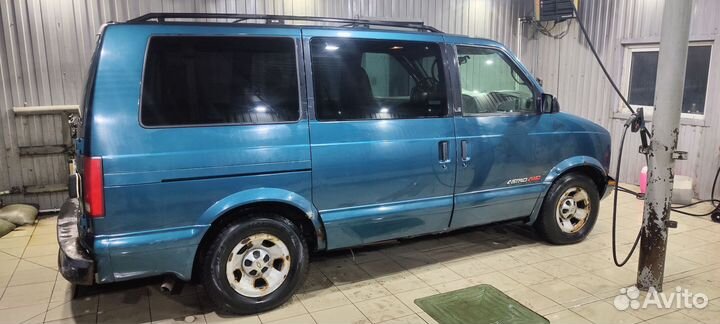 В разбор Chevrolet Astro Van 4x4