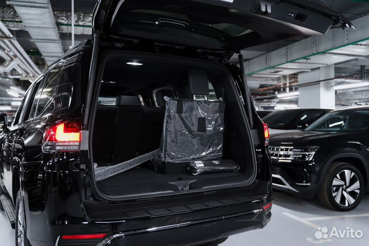 Toyota Land Cruiser 3.3 AT, 2023, 1 км