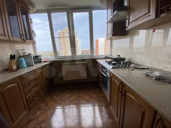 3-к. квартира, 83,1 м², 10/10 эт.