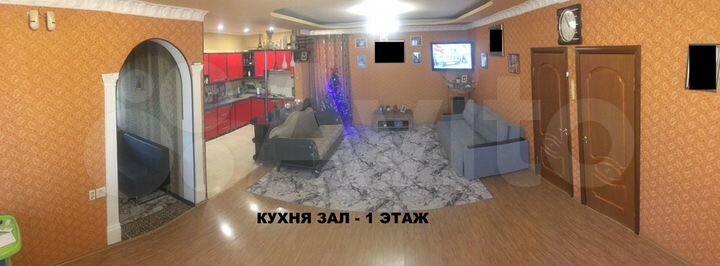 Дом 270 м² на участке 4 сот.