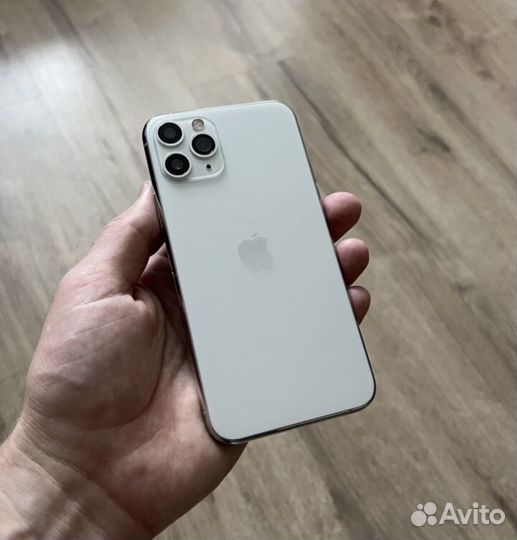iPhone 11 Pro, 64 ГБ