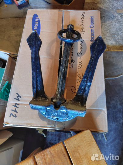 Якорь для лодки