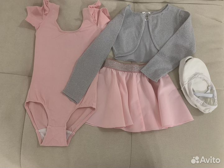 Купальник, юбка, чешки, болеро