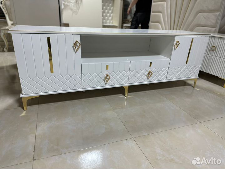 Тв тумба Марсель