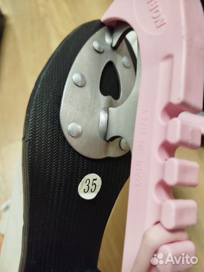 Коньки фигурные