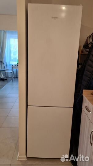 Холодильник hotpoint ariston HF4200W