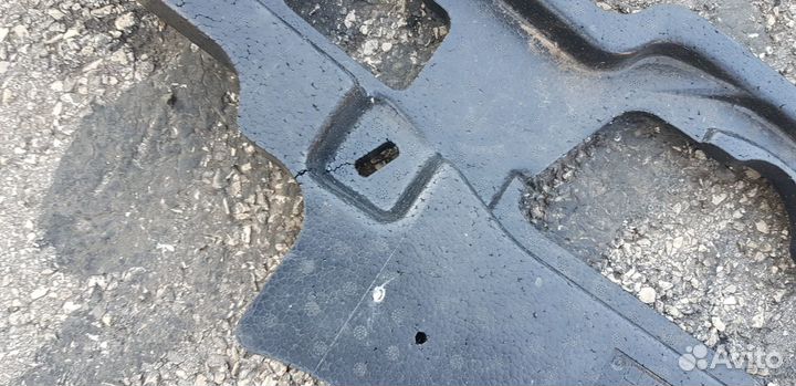 Hyundai i30 2007-2012 абсорбер заднего бампера