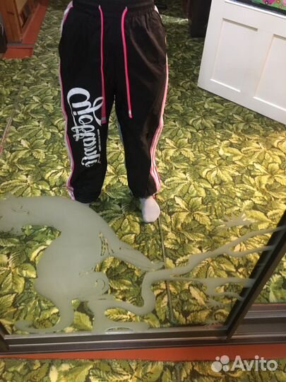 Спортивные штаны