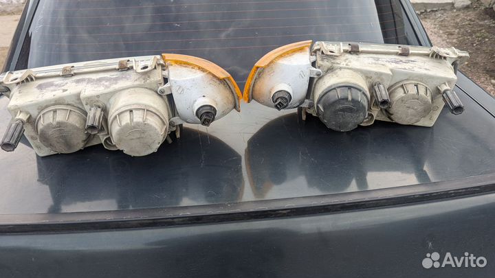 Фары ваз 2110