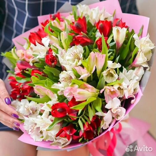 Букет из альстромерий