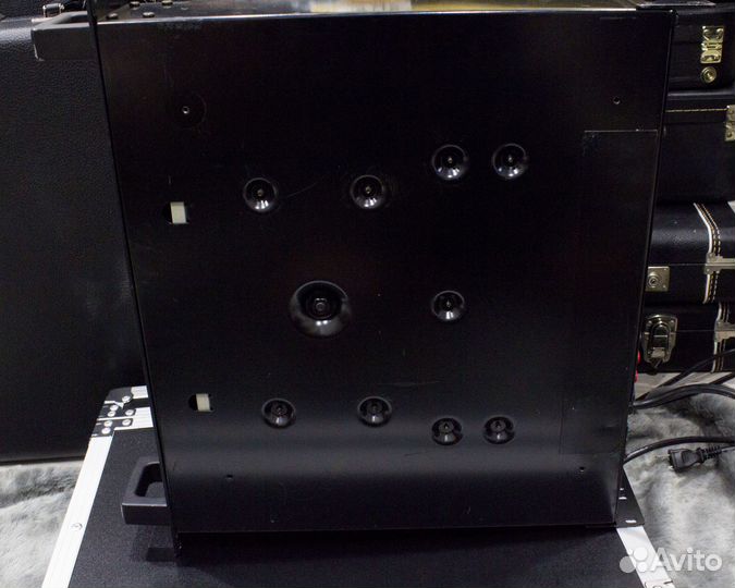 Концертный усилитель Звука Yamaha P1600