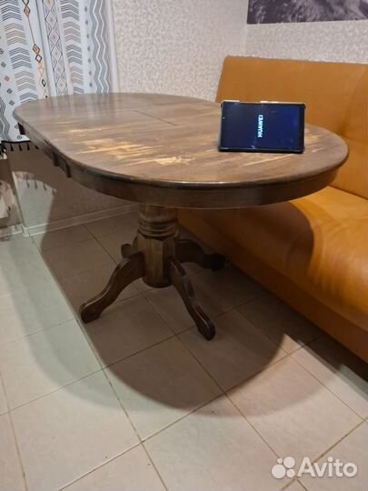 Стол обеденный раздвижной из массива