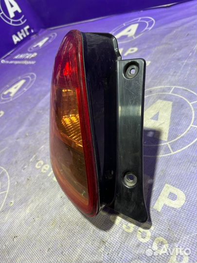 Фонарь левый Suzuki Sx 4 YA21S M16A 2008