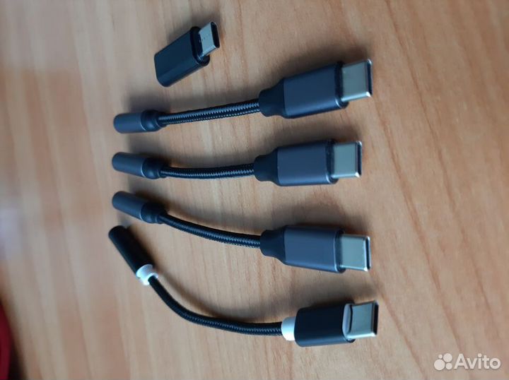 Переходник для телефона Type C на AUX 3,5