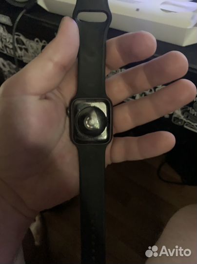 Часы apple watch se 44 mm