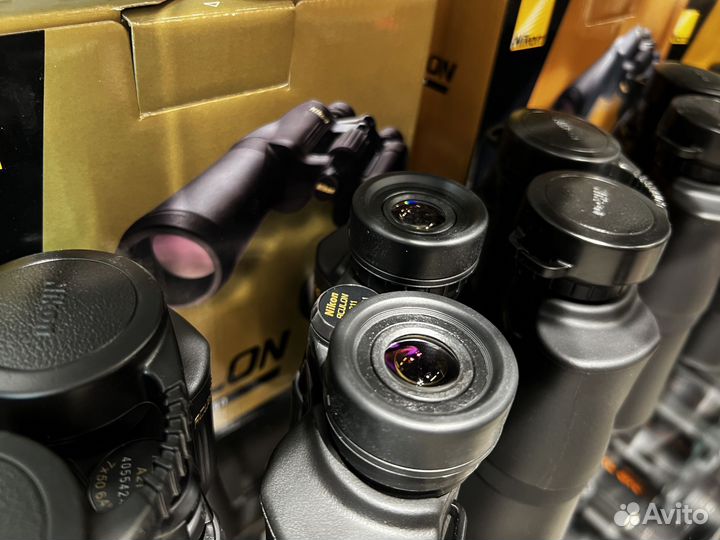 Бинокли Nikon (Prostaff и Aculon) комплект