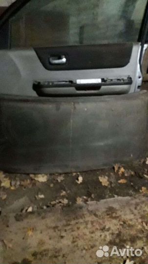 Двери nissan X-trail