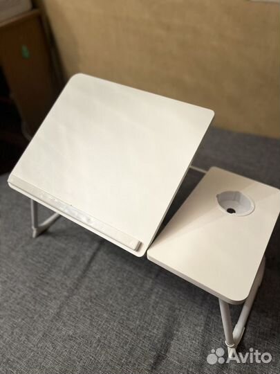 Столик для ноутбука и завтрака в кровать складной