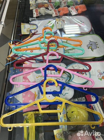 Детские вешалки