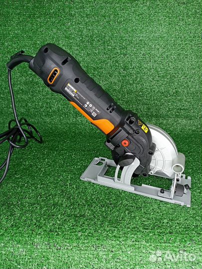 Пила дисковая Worx 220V WX439