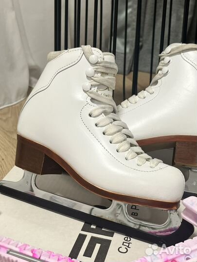 Коньки фигурные Graf Etude 32 р