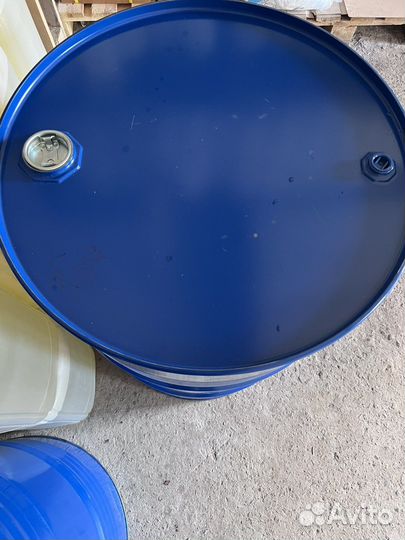 Бочка металлическая бу 216,5 л